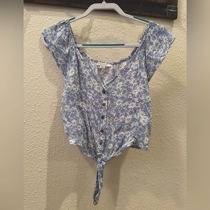 American Eagle button cropped button down blouse, small